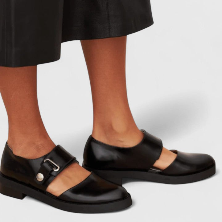 Eveline – Elegant Retro Shoes
