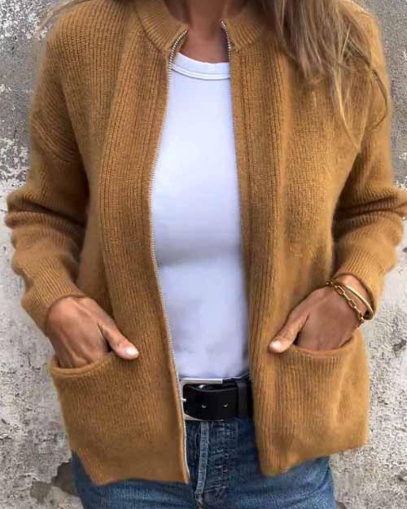 Elena – Autumn Zippered Cardigan