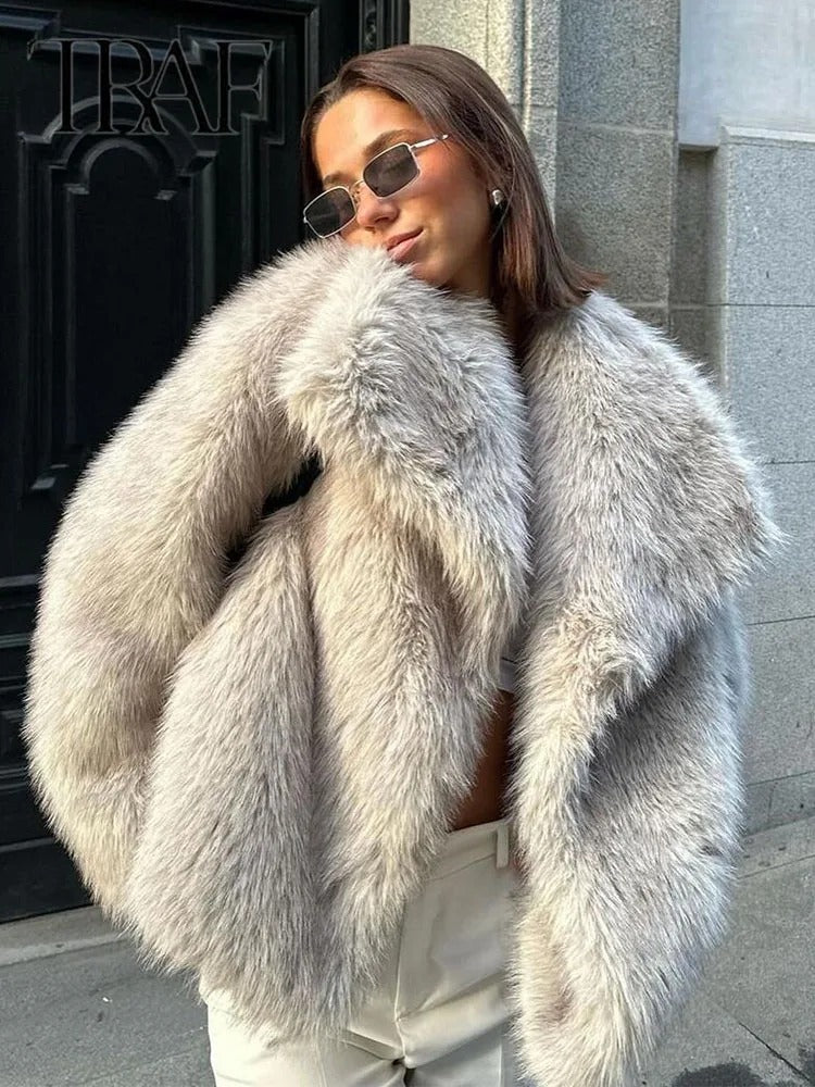 Nevia | Women&