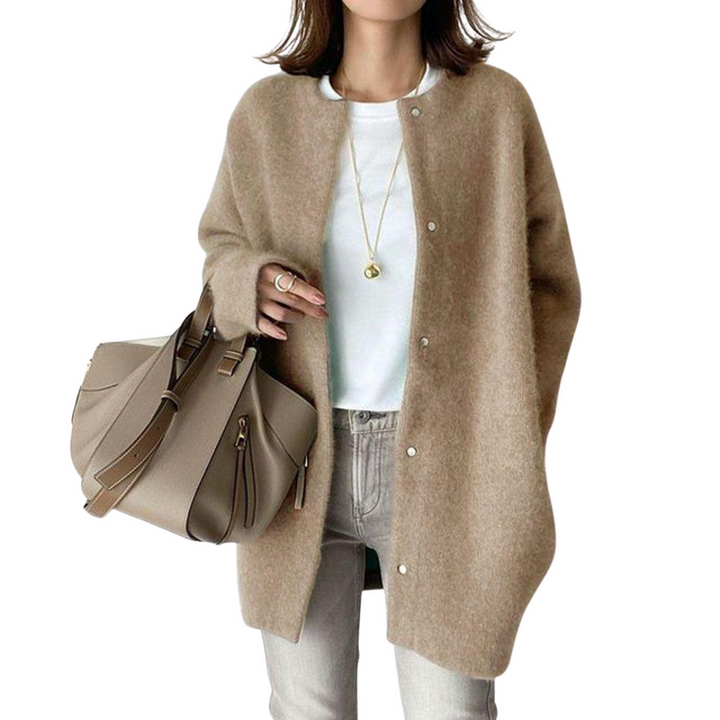 Serelith – Elegant Knitted Cardigan