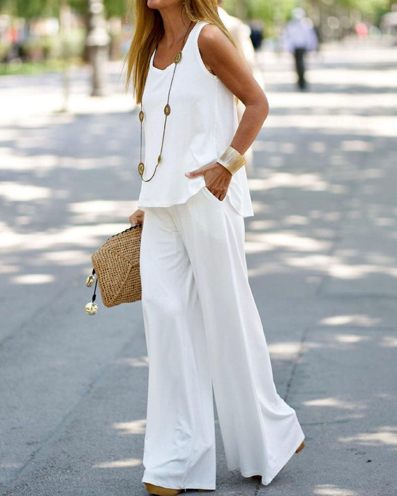 Ava/ Sleeveless Top &amp; Pants Set