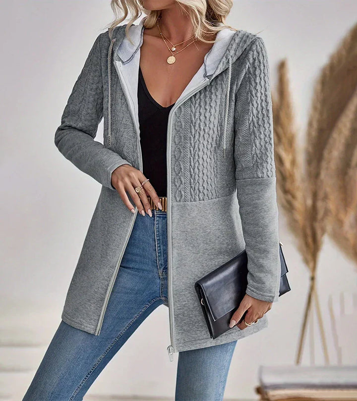 Alayna – Elegant Hooded Sweatshirt