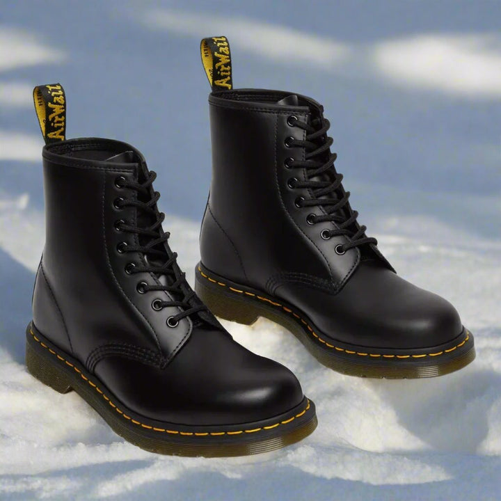 Colette – Elegant Lace-Up Boots