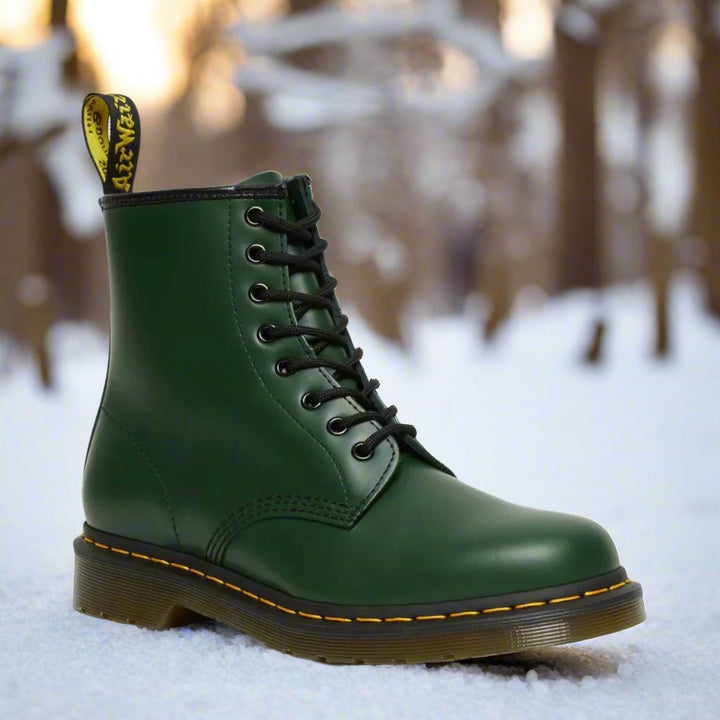 Colette – Elegant Lace-Up Boots