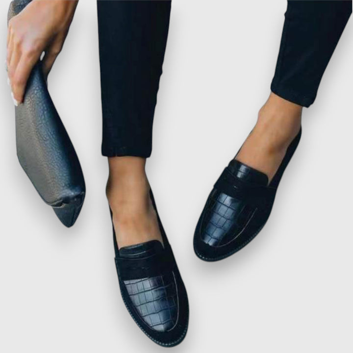 Derek | Classic Black Loafers with Crocodile Texture