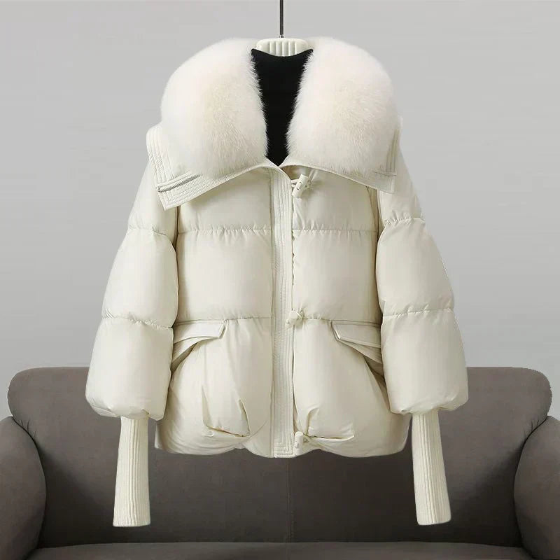 Marcelline – Elegant and Practical Coat