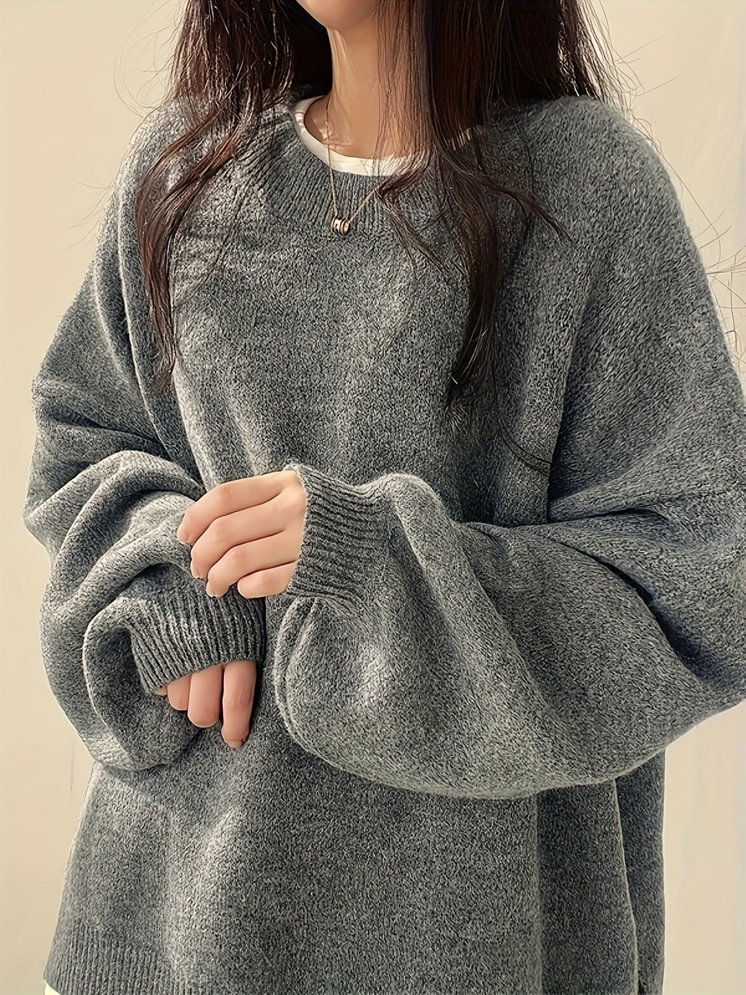 Colette – Round Neck Long Sleeve Sweater