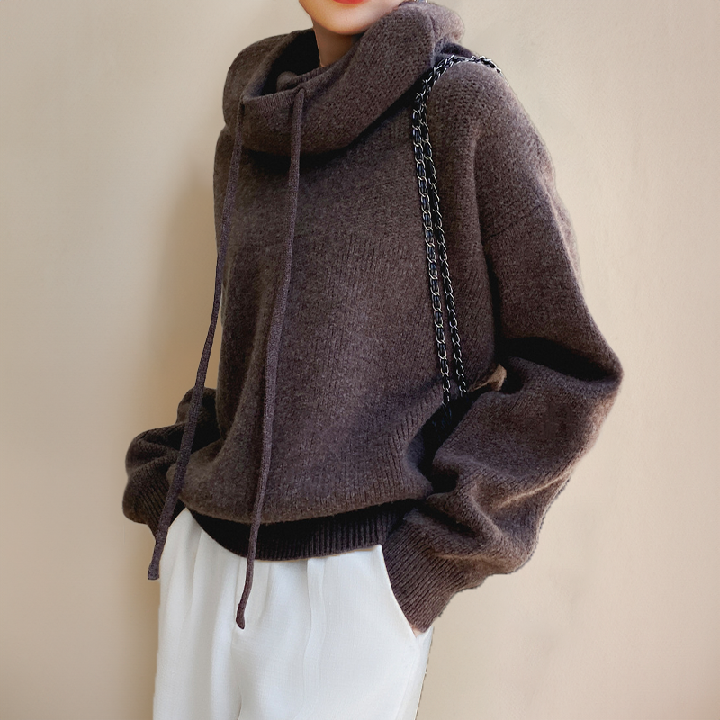 Casey | Merino Wool Turtleneck Sweater