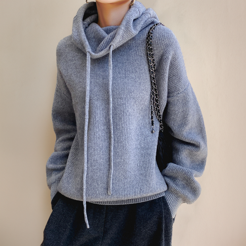 Casey | Merino Wool Turtleneck Sweater